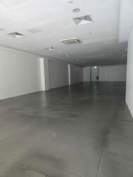 Burlington Square (D7), Retail #553462011